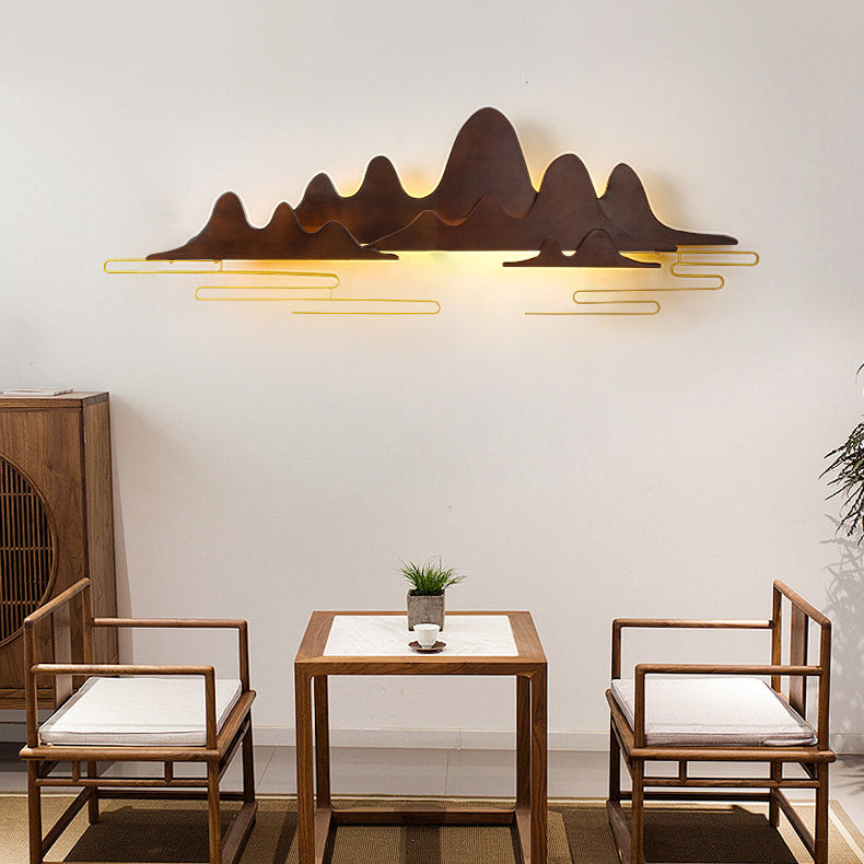 Traditionelle chinesische Berglinie mäandernde Massivholz Eisen LED Wandleuchte Lampe für Wohnzimmer 