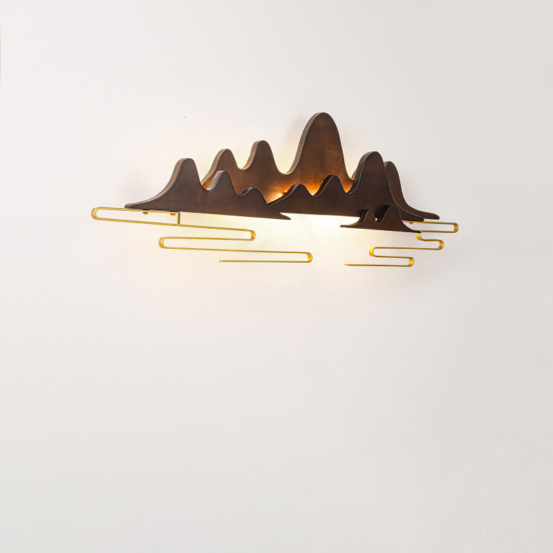 Traditionelle chinesische Berglinie mäandernde Massivholz Eisen LED Wandleuchte Lampe für Wohnzimmer 