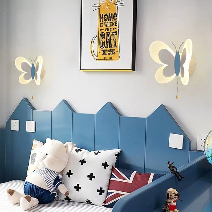 Applique murale LED en forme de papillon Art Déco moderne en acrylique et fer pour chambre 