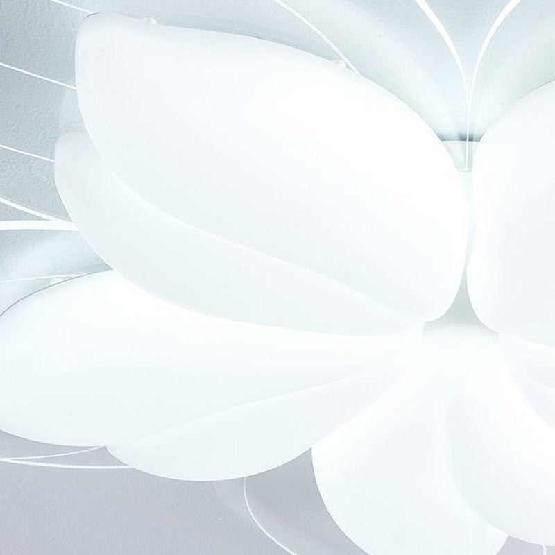 Plafonnier LED en fer acrylique avec fleur pétale crème minimaliste moderne pour salon 