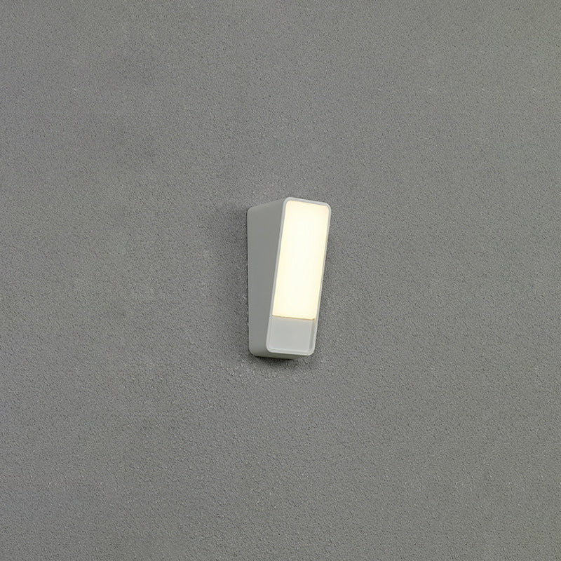 Moderne minimalistische gekippte Rechteck Aluminium LED Wandleuchte Lampe für Garten 