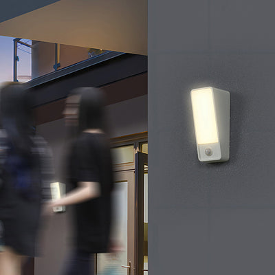 Moderne minimalistische gekippte Rechteck Aluminium LED Wandleuchte Lampe für Garten 