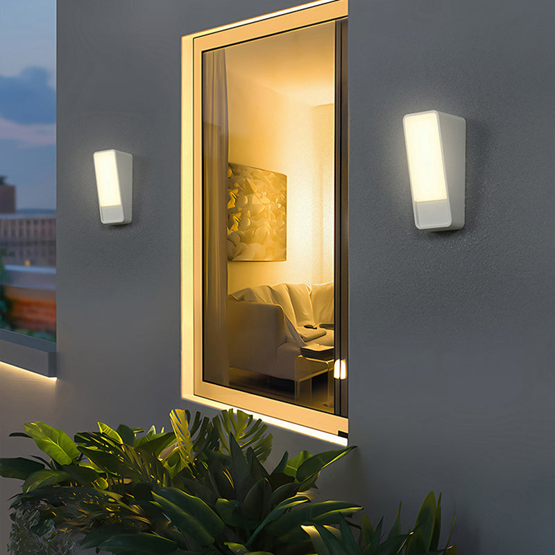Moderne minimalistische gekippte Rechteck Aluminium LED Wandleuchte Lampe für Garten 