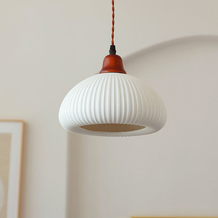 Lanterne de champignon nain japonais traditionnelle en céramique, bois massif et fer, suspension 1 lumière pour chambre à coucher 
