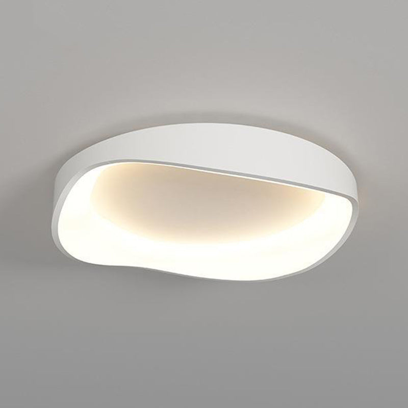 ضوء سقف LED مثبت بشكل مسطح مصنوع من الحديد والبلاستيك PVC مستدير غير منتظم بتصميم حديث وبسيط لغرفة النوم 