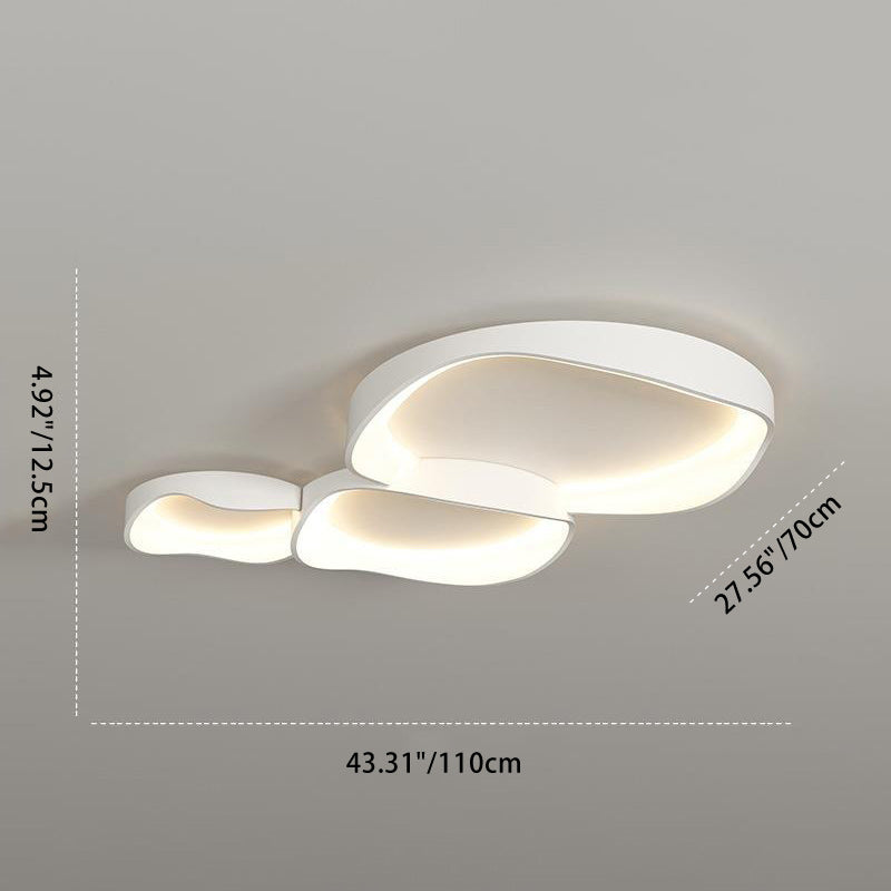 ضوء سقف LED مثبت بشكل مسطح مصنوع من الحديد والبلاستيك PVC مستدير غير منتظم بتصميم حديث وبسيط لغرفة النوم 