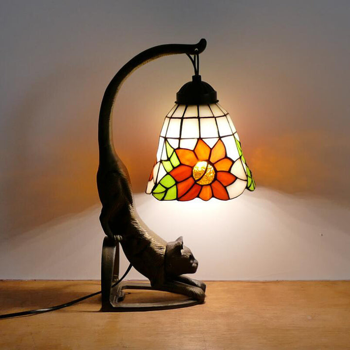 Lampe de Table Traditionnelle Tiffany en Verre Rond à Fleurs Courbées avec Fer à 1 Lumière pour Salon 