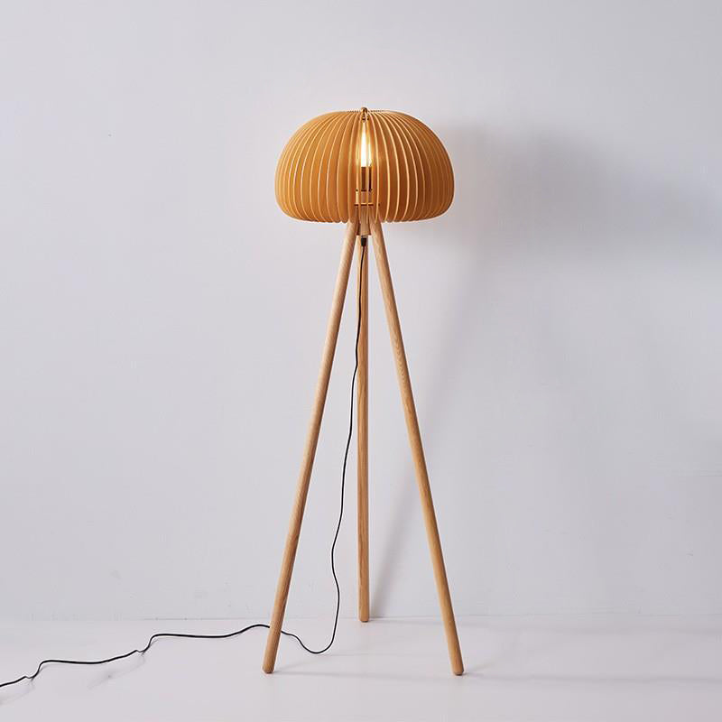 Lampe de sol à 1 lumière en bois massif avec support triangulaire de citrouille japonaise traditionnelle pour chambre à coucher 