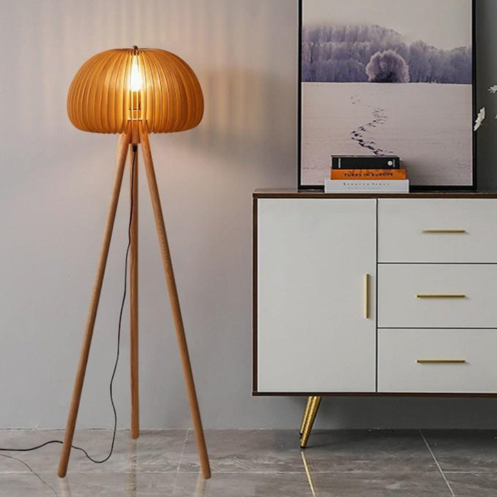 Lampe de sol à 1 lumière en bois massif avec support triangulaire de citrouille japonaise traditionnelle pour chambre à coucher 