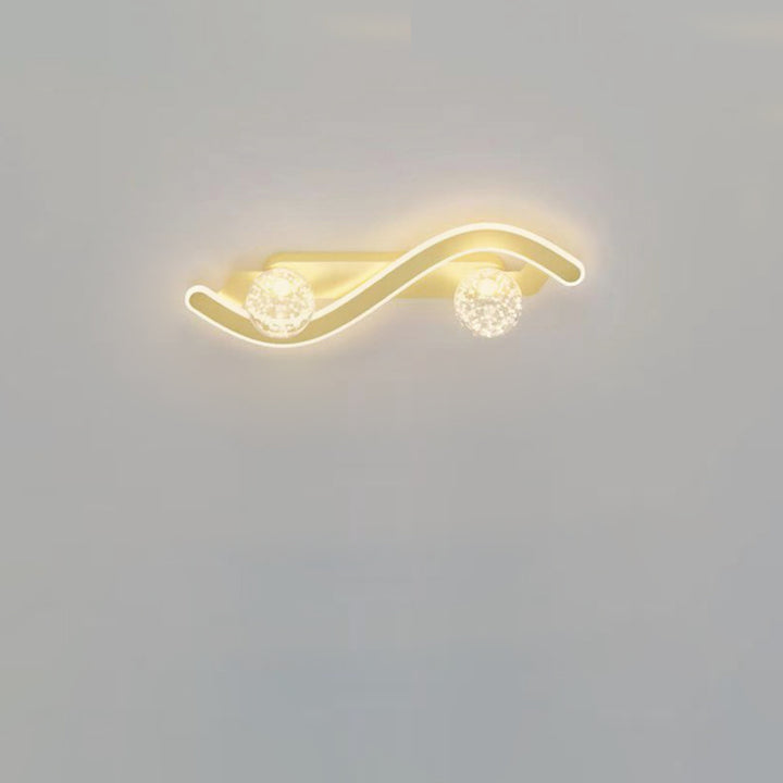 Applique murale LED en verre PC en fer incurvée longue ronde minimaliste moderne pour salon 