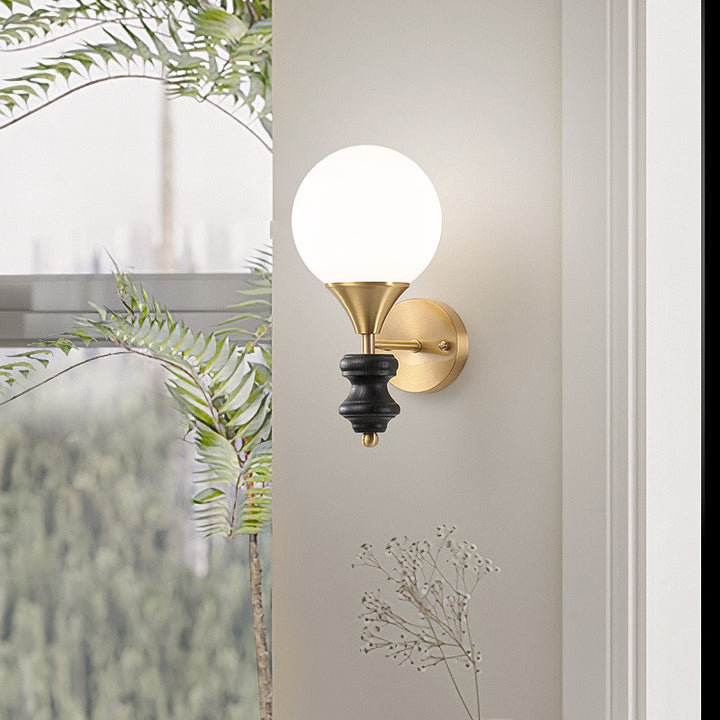Traditionelle Vintage Orb Runde Glas Walnuss Messing 1/2 Licht Wandleuchte Lampe für Wohnzimmer 