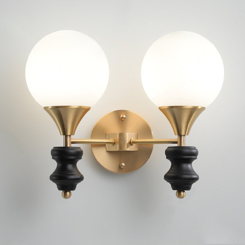Traditionelle Vintage Orb Runde Glas Walnuss Messing 1/2 Licht Wandleuchte Lampe für Wohnzimmer 