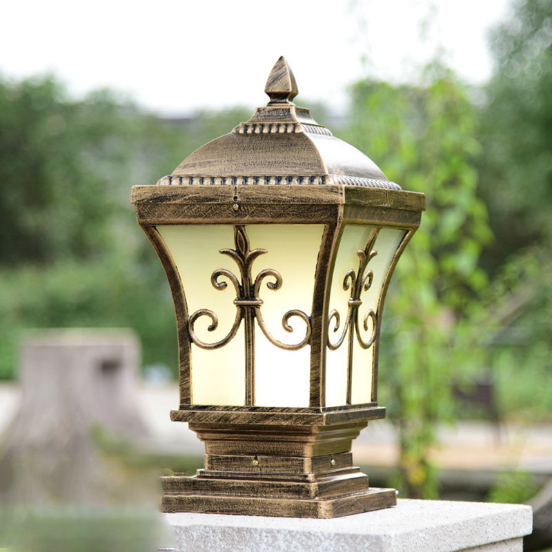 Colonne carrée scandinave contemporaine en verre et aluminium avec 1 lumière pour éclairage extérieur de jardin 