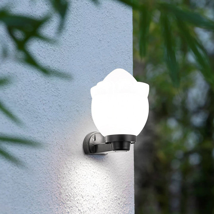Modern Simplicity Flower Cone Square Cylinder Ball Acrylique ABS Fer Applique Murale 1 Lumière Pour Patio Extérieur 