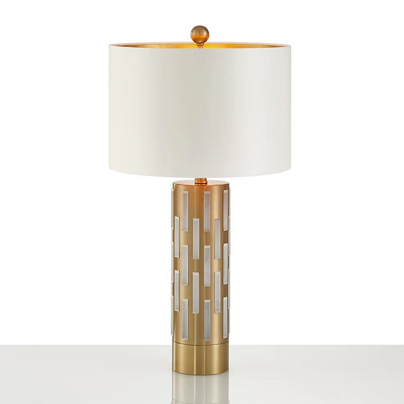 Lámpara de mesa de 1 luz de metal y tela con corte cilíndrico redondo minimalista moderna para dormitorio 