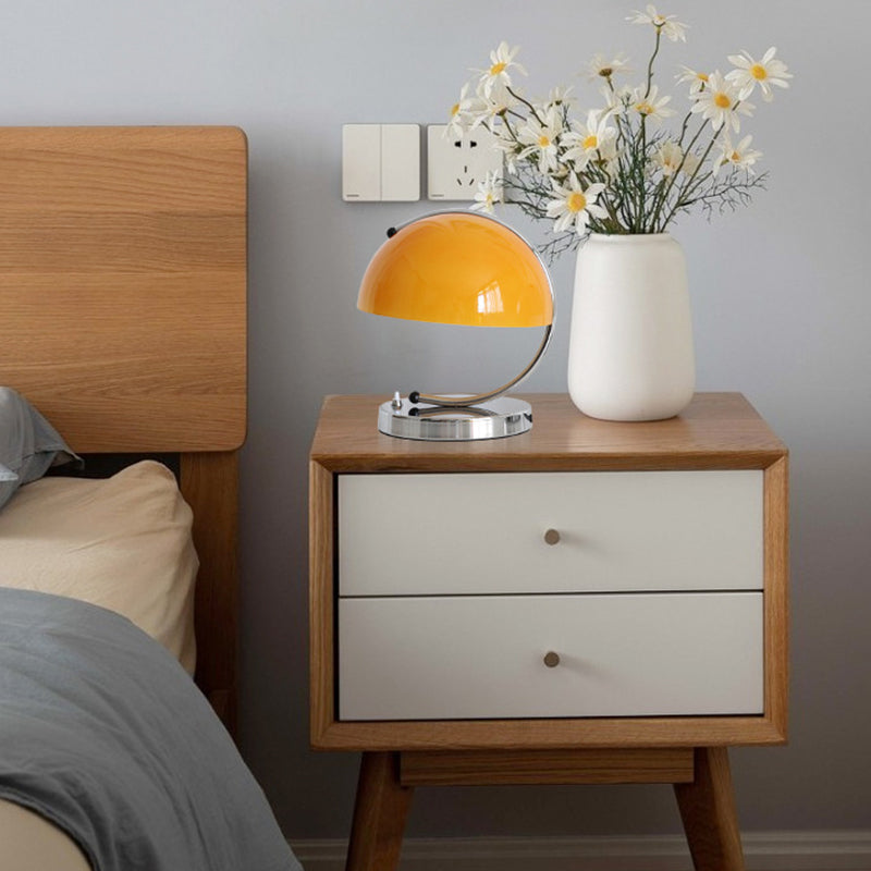 Lampe de table contemporaine nordique en verre courbé en demi-cercle en fer à 1 lumière pour chambre à coucher 