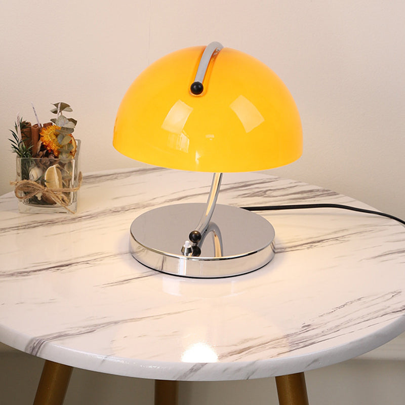 Lampe de table contemporaine nordique en verre courbé en demi-cercle en fer à 1 lumière pour chambre à coucher 