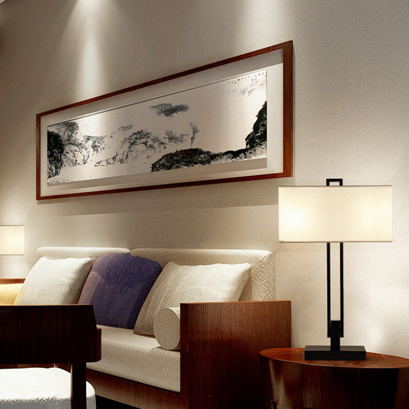Lampe de table traditionnelle chinoise en tissu rond carré avec ligne droite en fer 1/2 lumière pour salon 