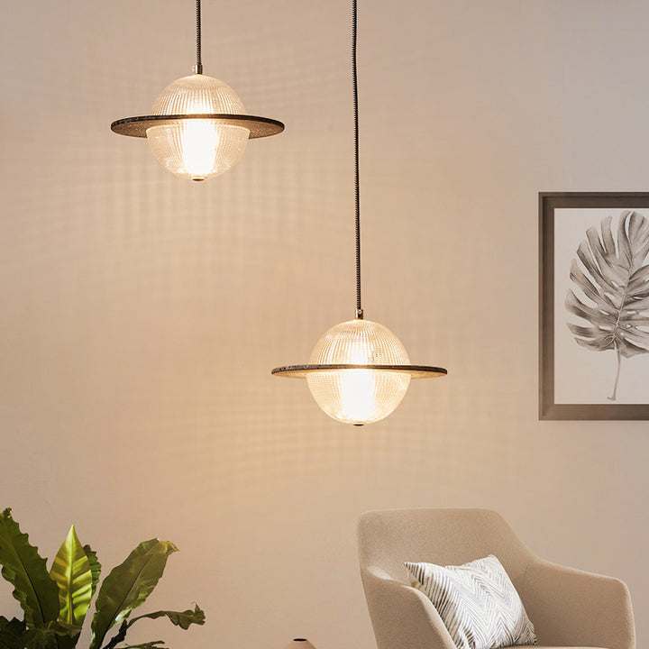 Zeitgenössische kreative Planet Runde Glas Eisen LED Pendelleuchte für Schlafzimmer 