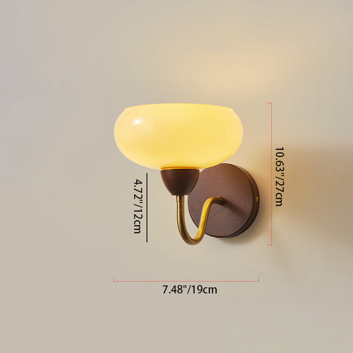 Applique murale 1 lumière en bois de frêne avec verre plissé demi-rond vintage traditionnel pour chambre 