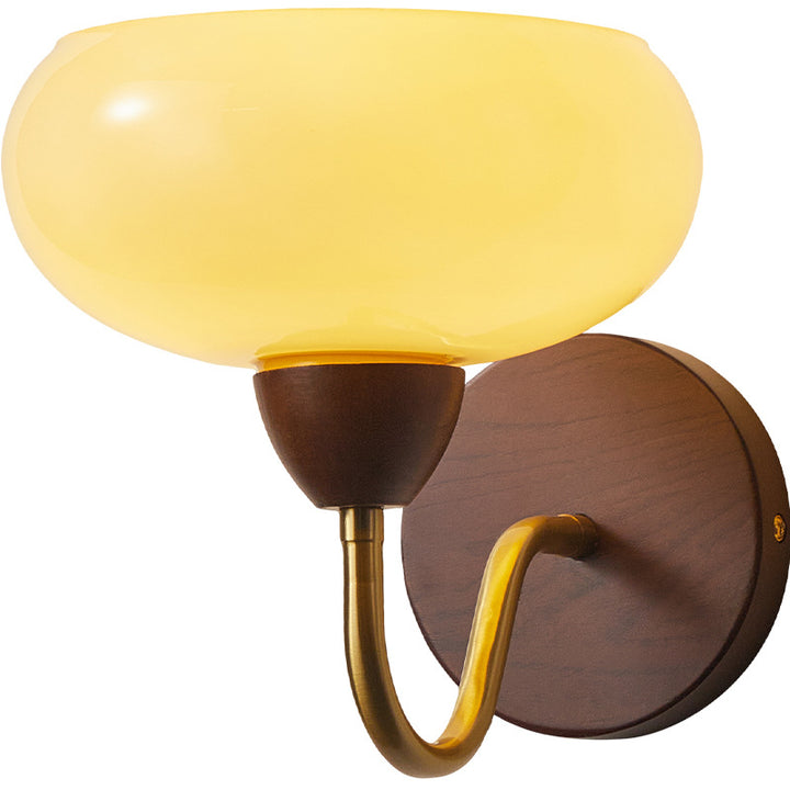 Applique murale 1 lumière en bois de frêne avec verre plissé demi-rond vintage traditionnel pour chambre 