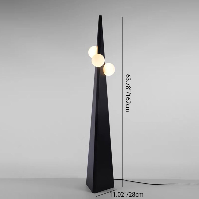 Lámpara de pie moderna minimalista de cono triangular con frijol mágico de vidrio y hierro de 3 luces para sala de estar 