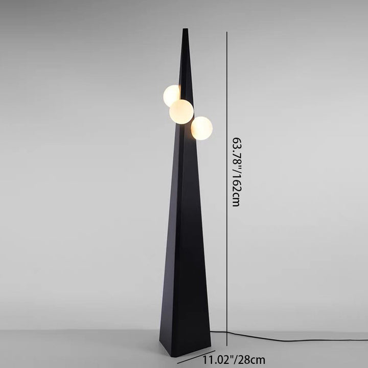 Lámpara de pie moderna minimalista de cono triangular con frijol mágico de vidrio y hierro de 3 luces para sala de estar 