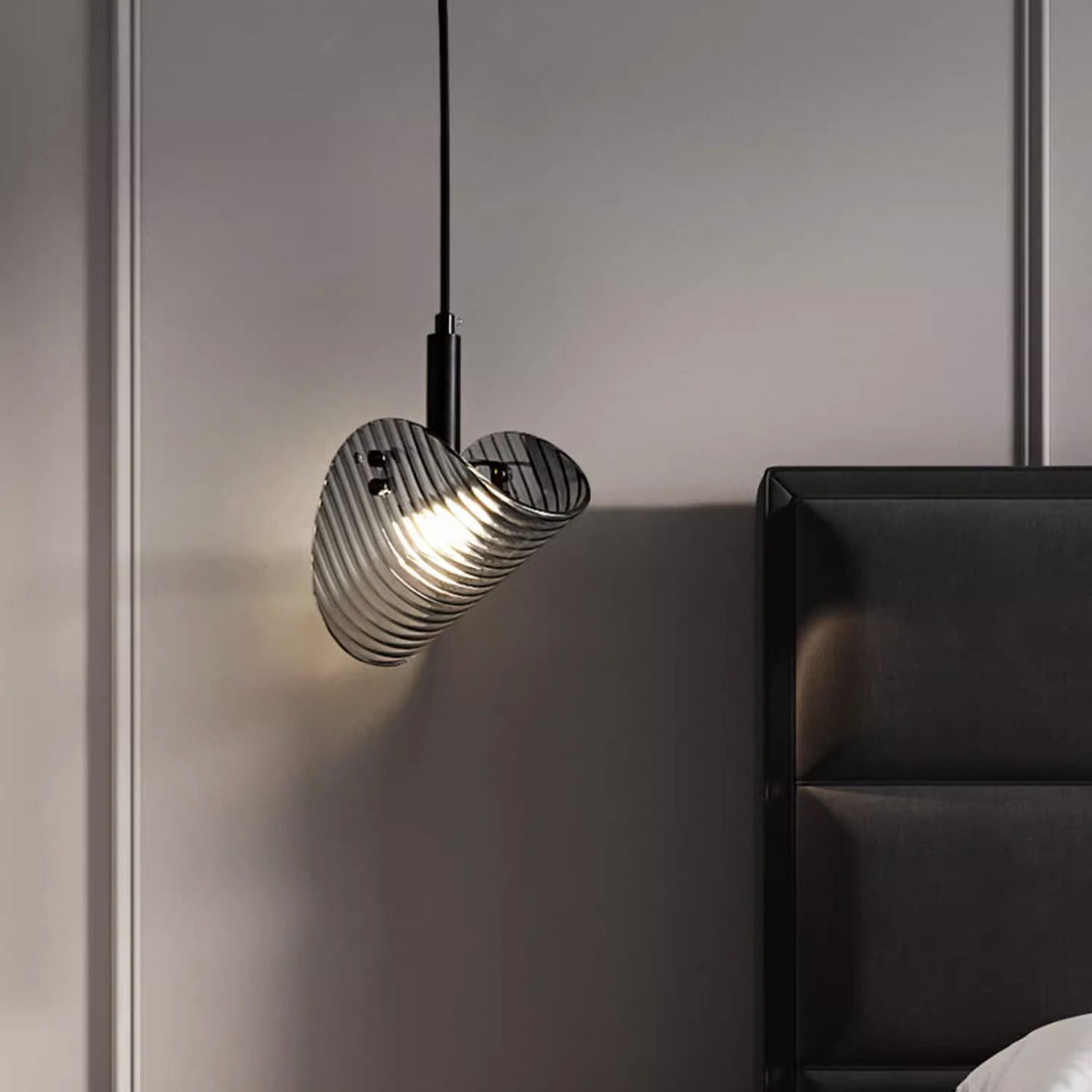Zeitgenössische skandinavische gebogene Bogen-Glas-Hardware-LED-Pendelleuchte für das Schlafzimmer 