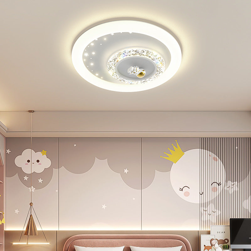 Moderne Art Deco Runde Astronauten Kinder Cartoon Acryl Eisen LED Deckenleuchte Für Schlafzimmer 