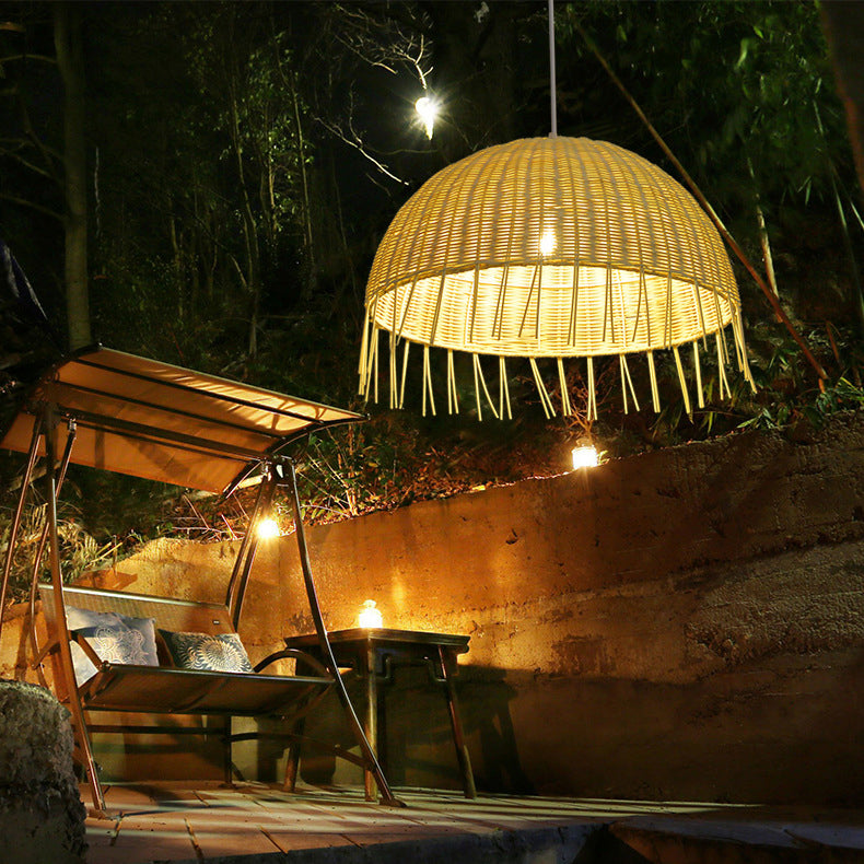Traditionelle japanische Halbkreiszweig-Erdbeereisen 1-Licht Pendelleuchte für Wohnzimmer 