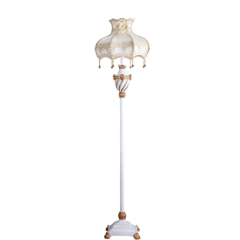 Lampe de sol traditionnelle japonaise avec pendentif en tissu rond et résine à 1 lumière pour salon 