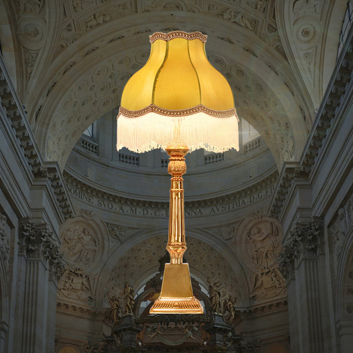 Lampe de table 1 lumière en laiton avec tissu carré rond à pampilles vintage traditionnelle pour salon 