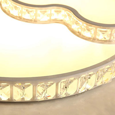 Lustre encastré moderne en fer à LED avec cristal concentrique en forme d'étoile de nuage de luxe moderne pour salon 