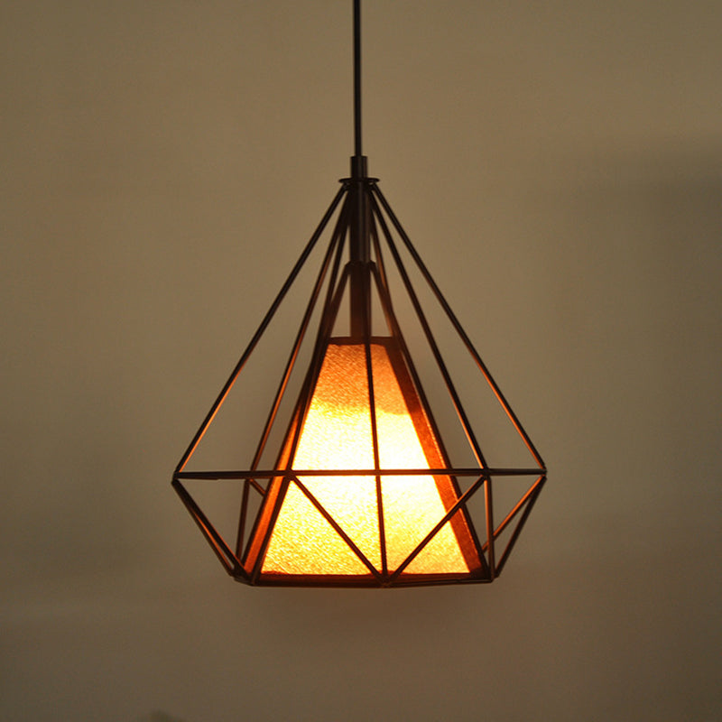 Zeitgenössische industrielle dreieckige Kegel-prismatische Stoffeisen 1-Licht Pendelleuchte für das Wohnzimmer 