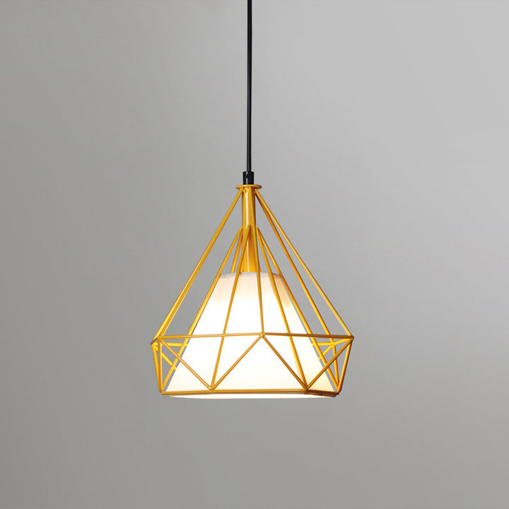 Zeitgenössische industrielle dreieckige Kegel-prismatische Stoffeisen 1-Licht Pendelleuchte für das Wohnzimmer 