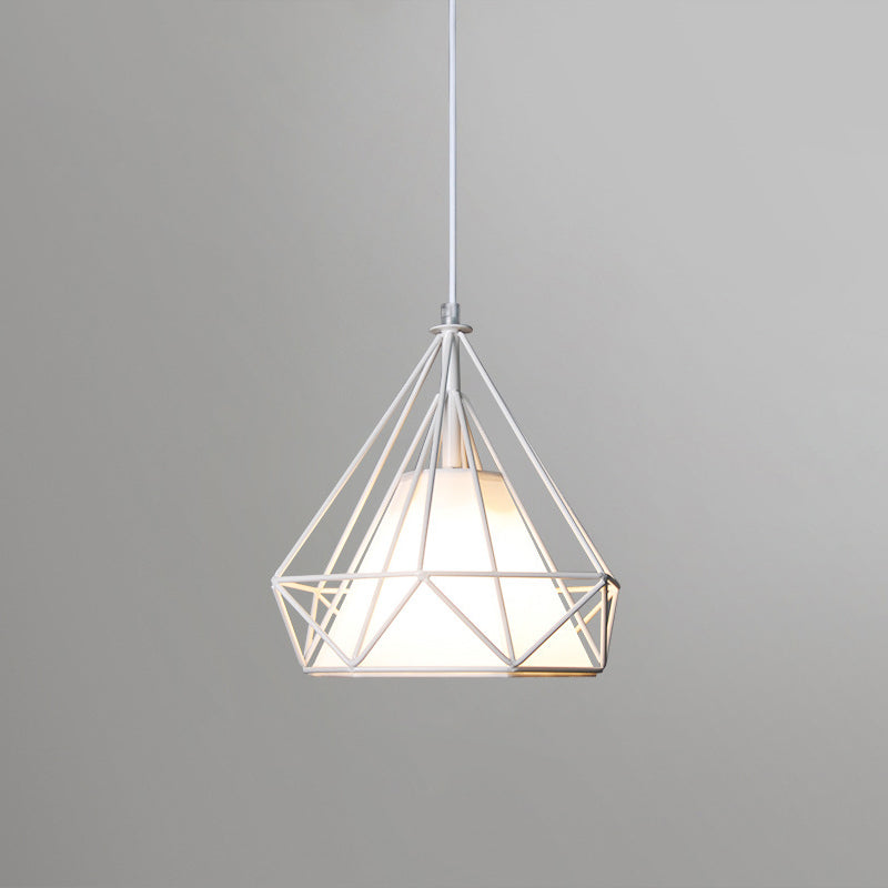 Zeitgenössische industrielle dreieckige Kegel-prismatische Stoffeisen 1-Licht Pendelleuchte für das Wohnzimmer 