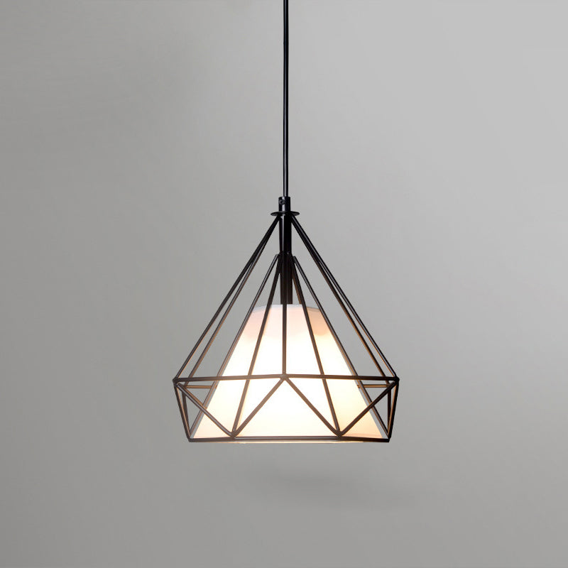 Zeitgenössische industrielle dreieckige Kegel-prismatische Stoffeisen 1-Licht Pendelleuchte für das Wohnzimmer 