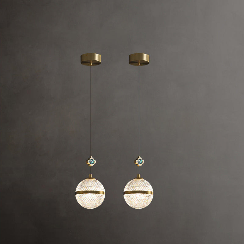 Lustre suspendu moderne de luxe à colonne sphérique en cristal et laiton 1 lumière pour salon 