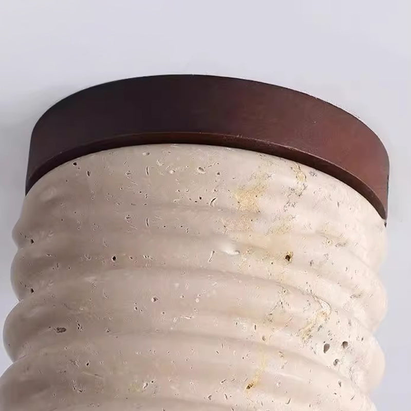 Plafonnier à une lumière en noyer travertin jaune à colonnes rondes japonaises traditionnelles pour salon 