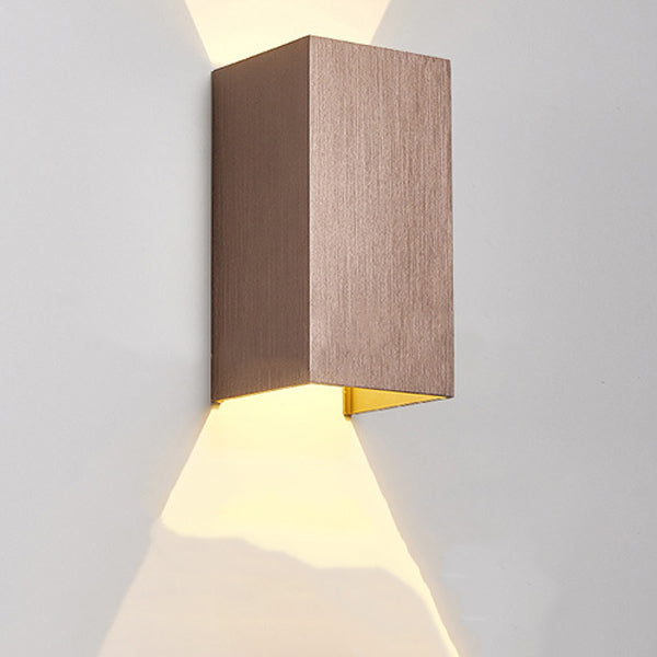Lampe murale LED en aluminium rectangulaire de simplicité moderne pour salon 