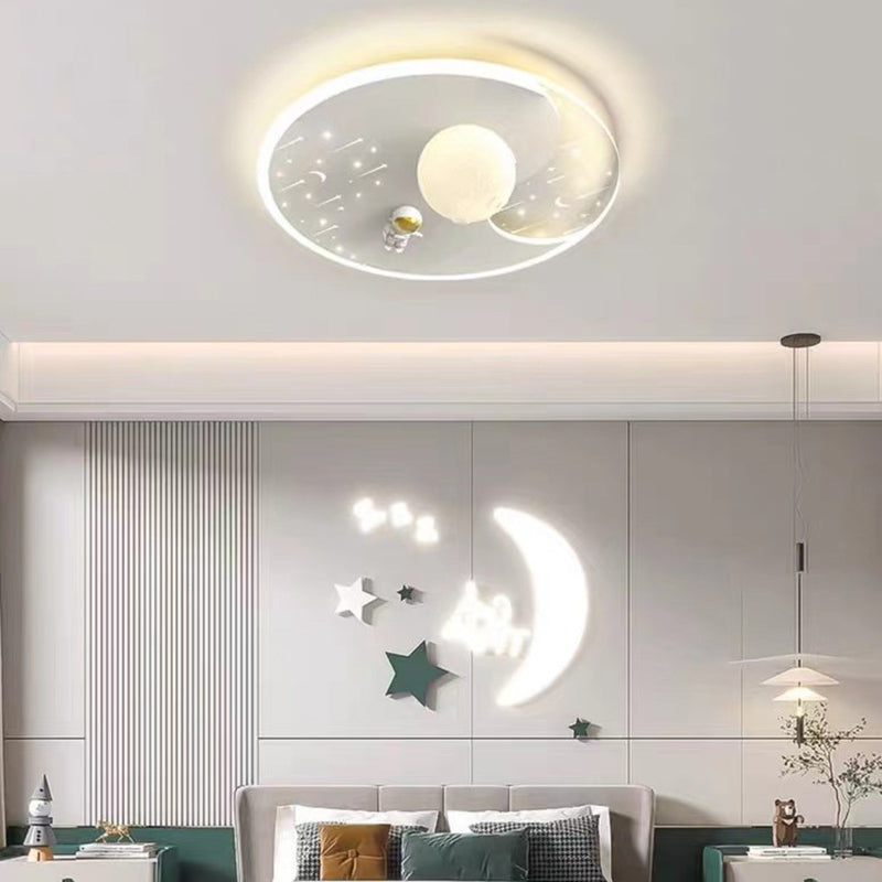 ضوء سقف بتصميم عصري بسيط للأطفال على شكل رائد فضاء وكوكب مصنوع من الراتنج الأكريليكي والحديد مع إضاءة LED لغرفة المعيشة 