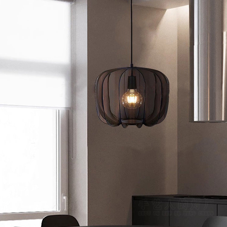 Traditionelle französische runde Apfelstoff-Eisen-1-Licht-Pendelleuchte für das Wohnzimmer 
