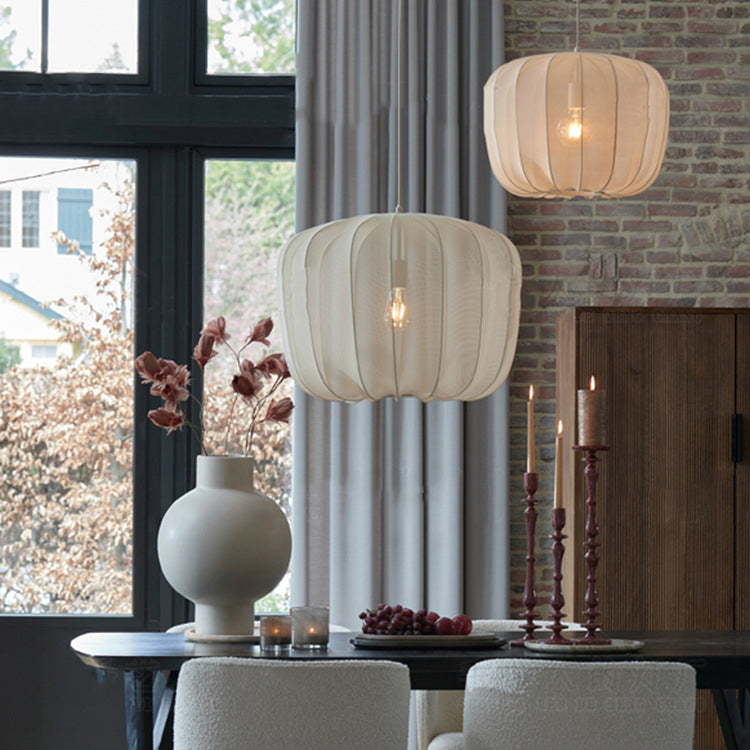 Traditionelle französische runde Apfelstoff-Eisen-1-Licht-Pendelleuchte für das Wohnzimmer 