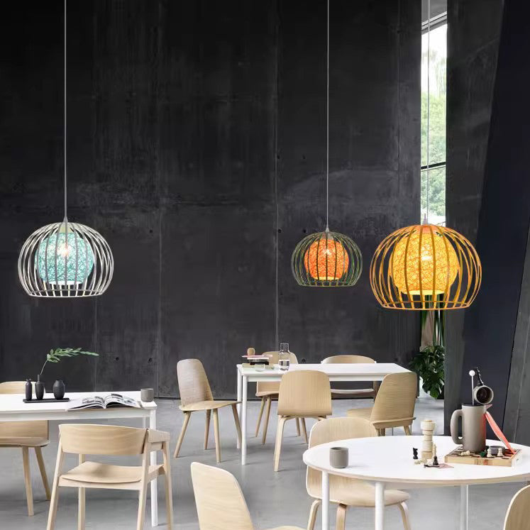Moderner minimalistischer runder hohler Sesamball Eisen 1-Licht Pendelleuchte für Wohnzimmer 
