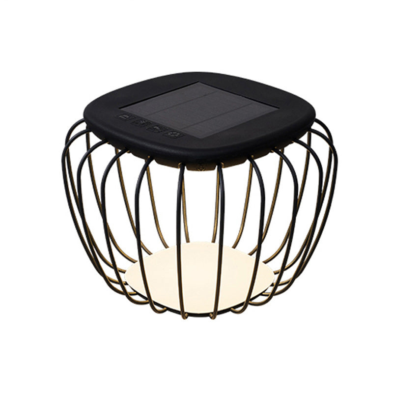 Paysage extérieur LED carré creux minimaliste moderne solaire étanche PE fer pour patio extérieur 