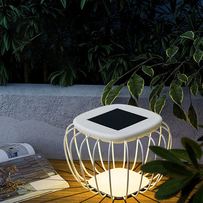 Paysage extérieur LED carré creux minimaliste moderne solaire étanche PE fer pour patio extérieur 