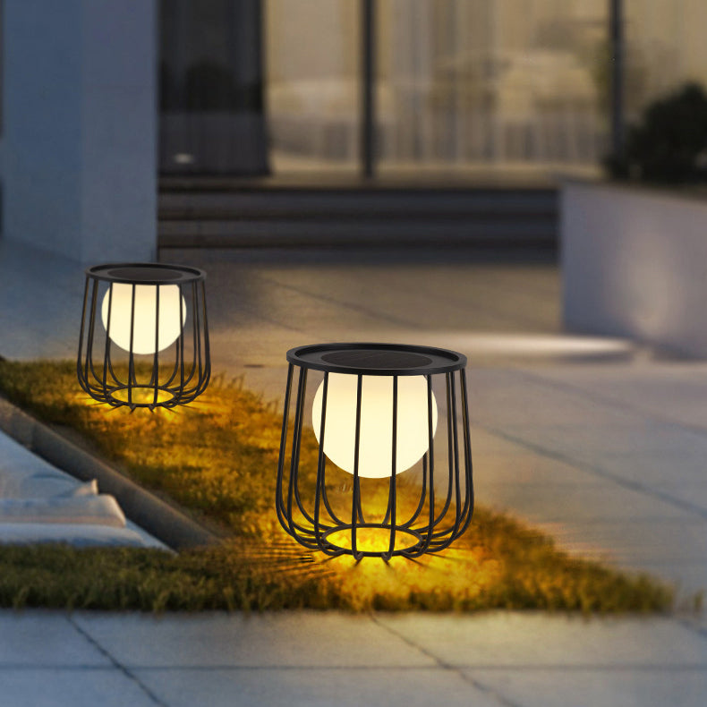 Moderne Einfachheit Durchbrochenes Rundkugel-Solar-PE-Edelstahl-LED-Außenlandschaft Für Außenpatio 
