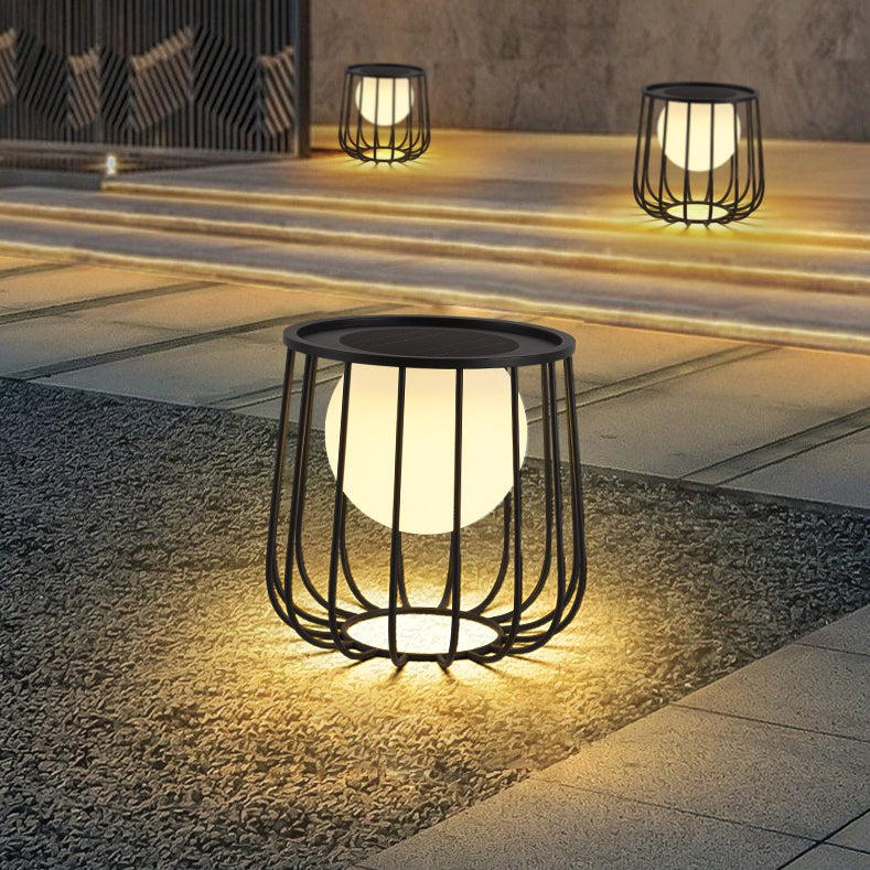Moderne Einfachheit Durchbrochenes Rundkugel-Solar-PE-Edelstahl-LED-Außenlandschaft Für Außenpatio 