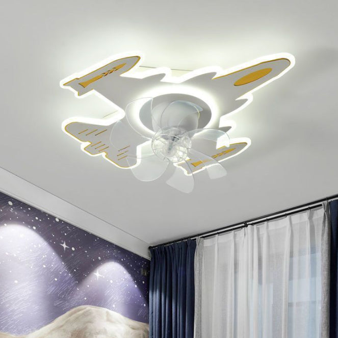 Moderne Art-Deco-Flugzeugform Acryl Eisen LED Deckenventilatorlampe für Schlafzimmer 