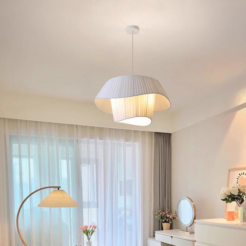 Lustre en fer à 3 lumières avec tissu à vagues rondes en crème traditionnelle française pour salon 